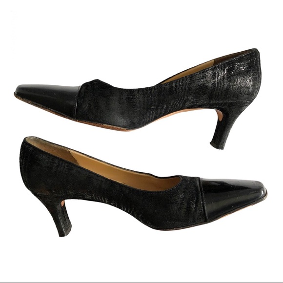 SALVATORE FERRAGAMO Suede Patent Cap Toe Pumps Size 7.5 - Picture 3 of 9